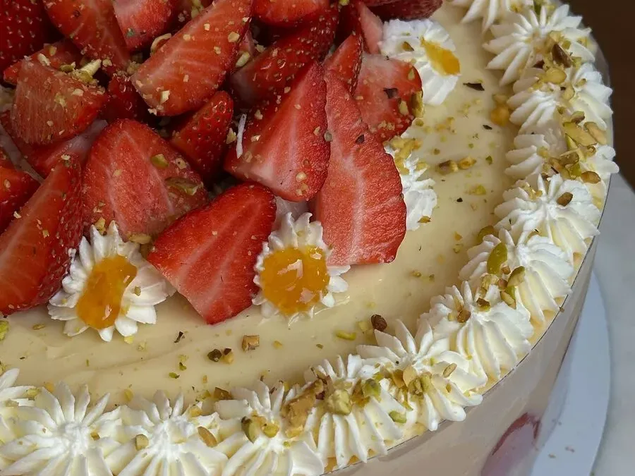 Fraisier aux fraises fraîches et crème mousseline, Abelinha Feliz, Setúbal